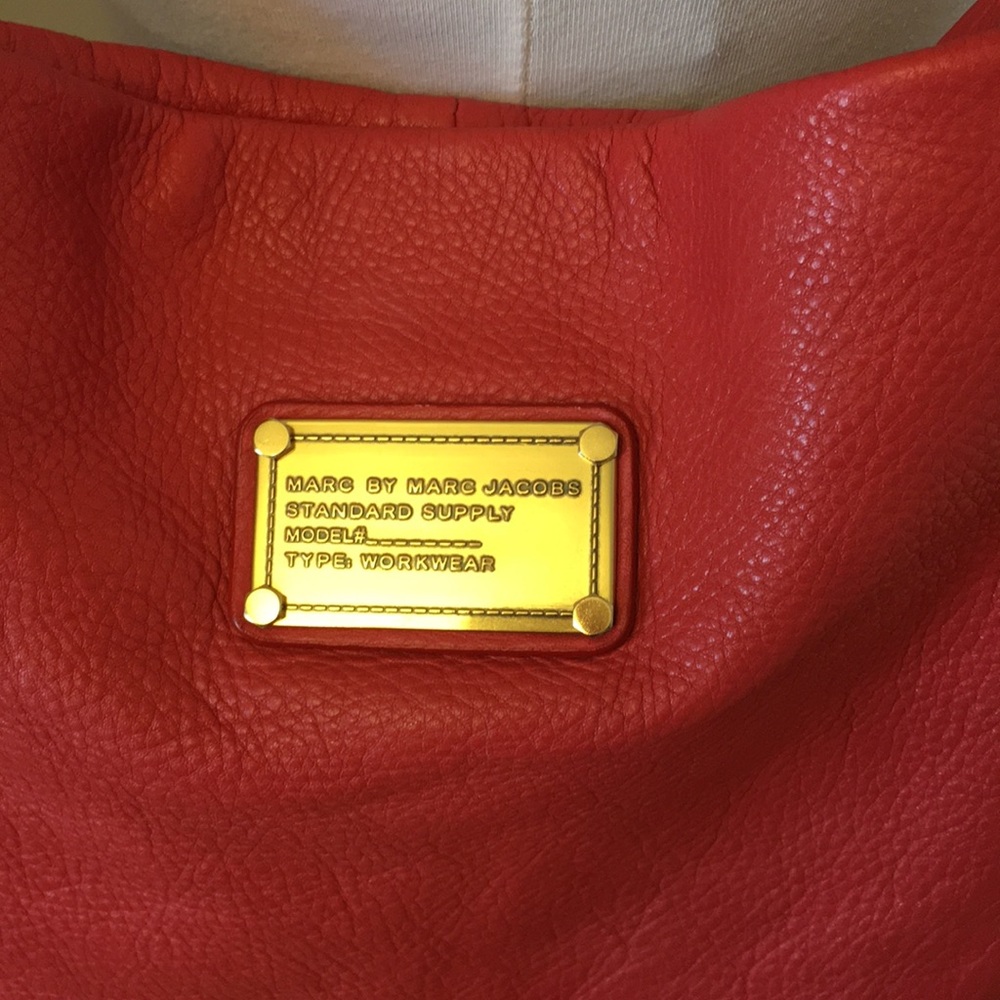 Marc by Marc Jacobs Dark Coral Leather Handbag - Picture 2 of 10